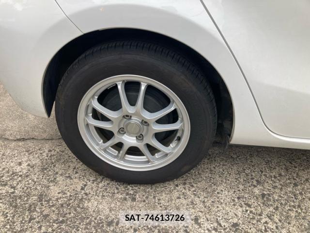 Toyota AQUA 2012-10 7271531-9