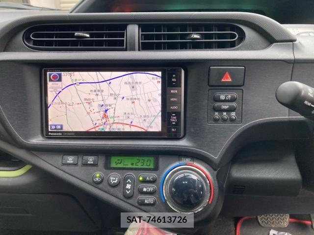 Toyota AQUA 2012-10 7271531-18