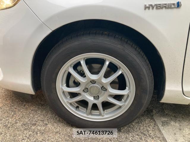 Toyota AQUA 2012-10 7271531-8