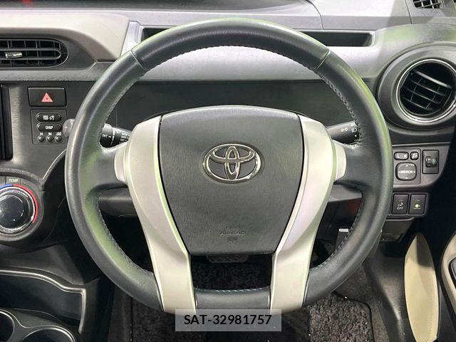 Toyota AQUA 2013-03 7271519-10