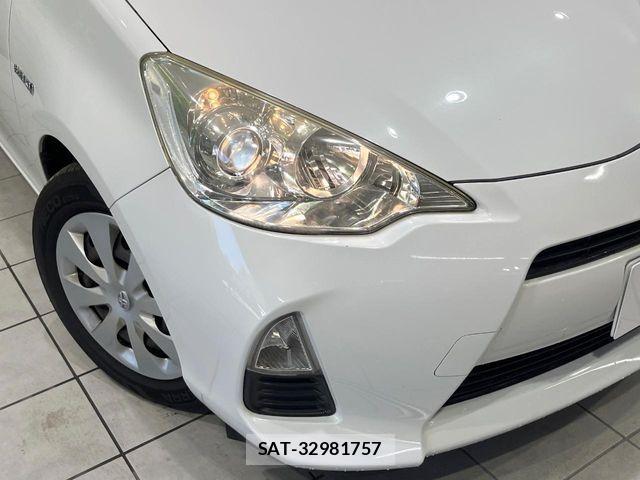 Toyota AQUA 2013-03 7271519-11