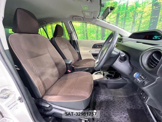 Toyota AQUA 2013-03 7271519-7