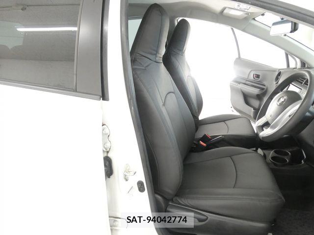 Toyota AQUA 2019-03 7325636-14