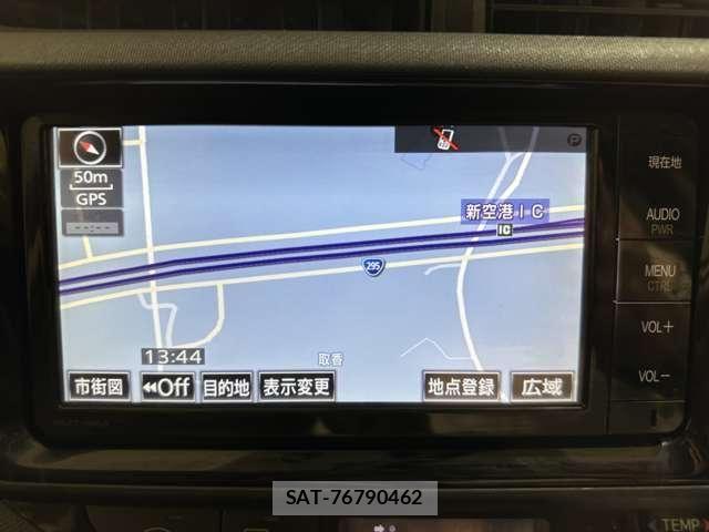 Toyota AQUA 2015-01 7325643-16