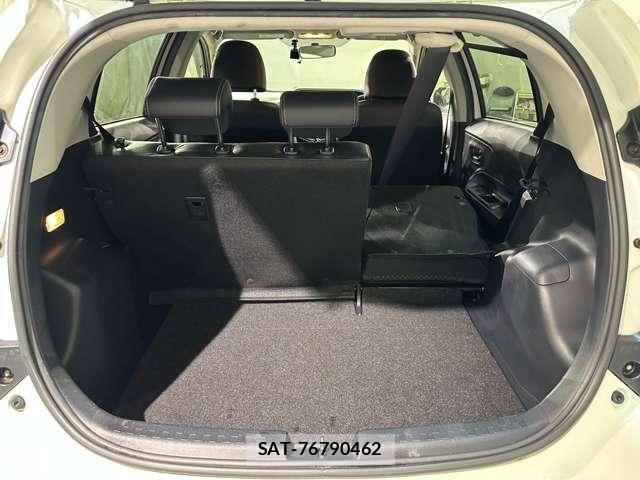 Toyota AQUA 2015-01 7325643-27