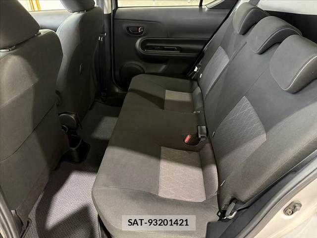 Toyota AQUA 2020-05 7325637-18