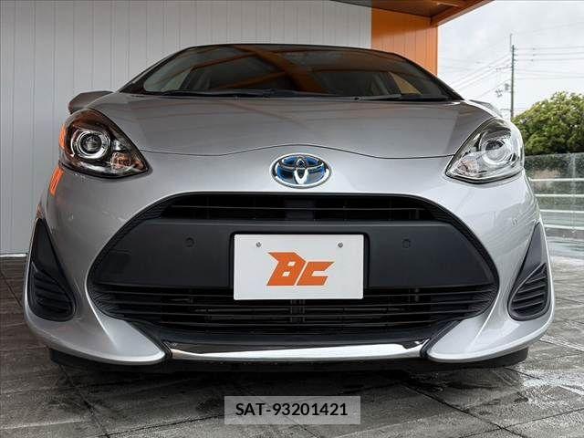 Toyota AQUA 2020-05 7325637-8