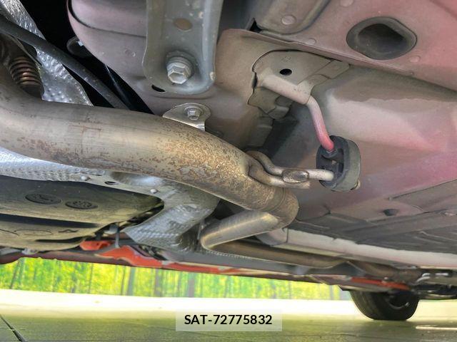 Toyota AQUA 2019-08 7325623-18