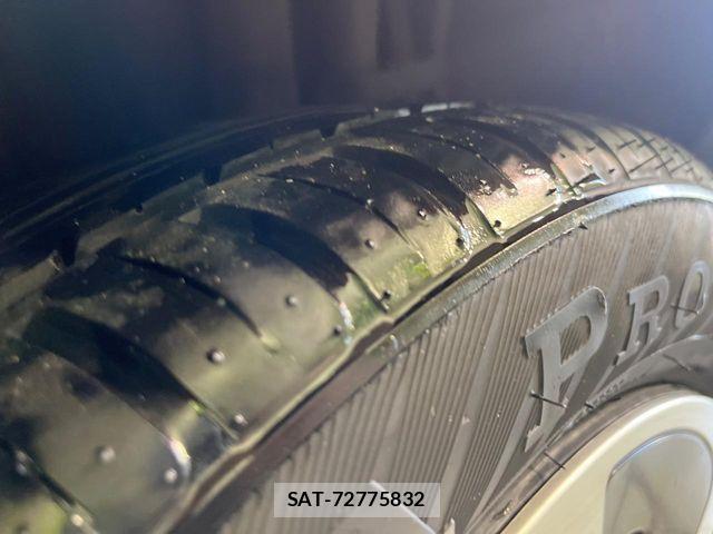 Toyota AQUA 2019-08 7325623-19