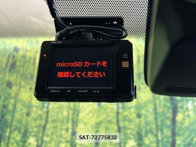 Toyota AQUA 2019-08 7325623-4