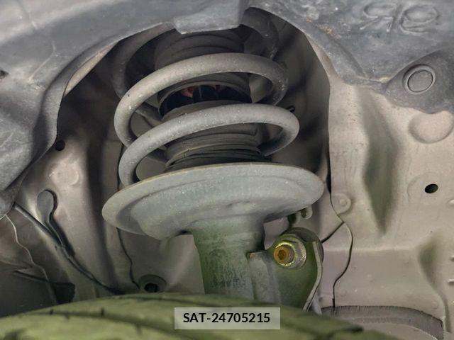 Toyota AQUA 2014-06 7325649-18