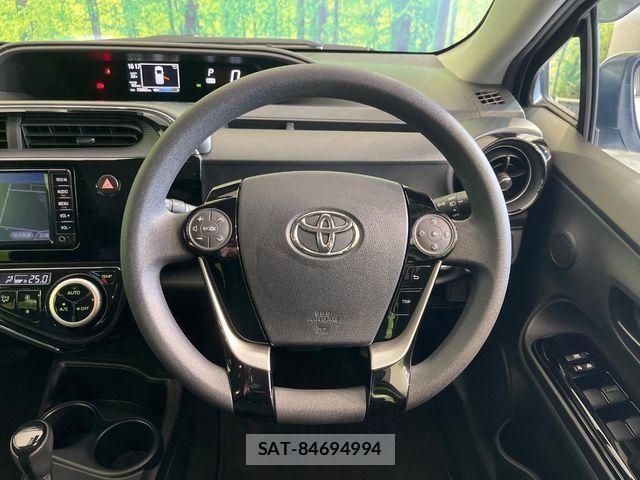 Toyota AQUA 2018-02 7325629-10