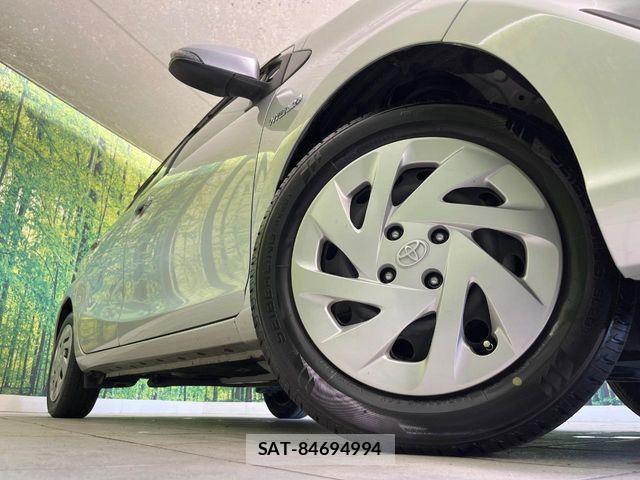 Toyota AQUA 2018-02 7325629-12