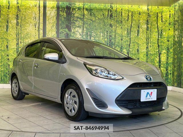 Toyota AQUA 2018-02 7325629-15