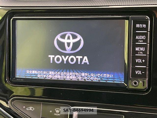 Toyota AQUA 2018-02 7325629-2