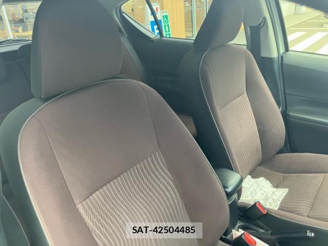 Toyota AQUA 2015-06 7325673-21