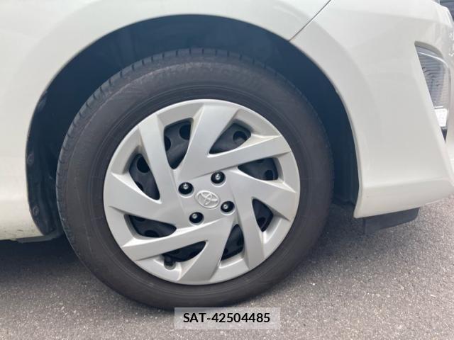 Toyota AQUA 2015-06 7325673-2