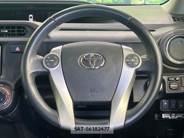Toyota AQUA 2012-06 7325661-10