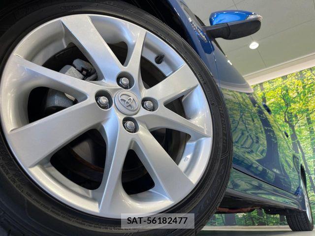 Toyota AQUA 2012-06 7325661-12