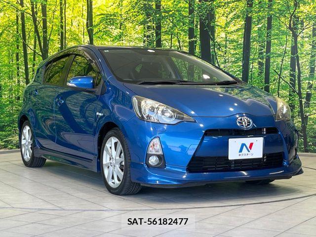 Toyota AQUA 2012-06 7325661-15