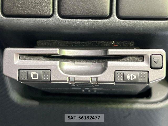 Toyota AQUA 2012-06 7325661-4