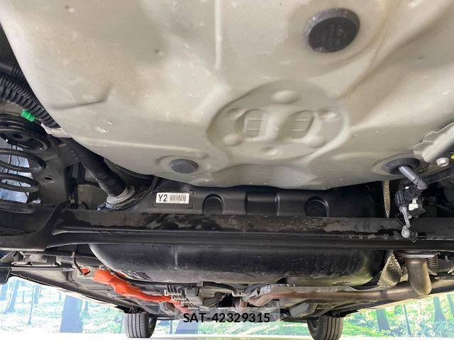 Toyota AQUA 2019-11 7325615-19