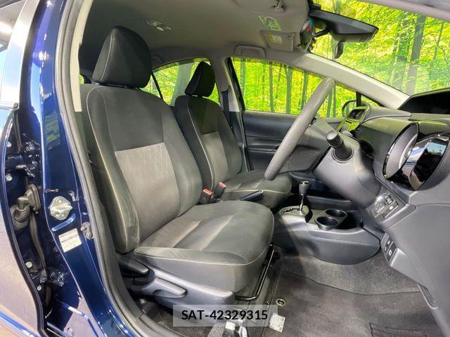 Toyota AQUA 2019-11 7325615-8