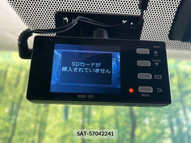 Toyota AQUA 2013-07 7325657-4