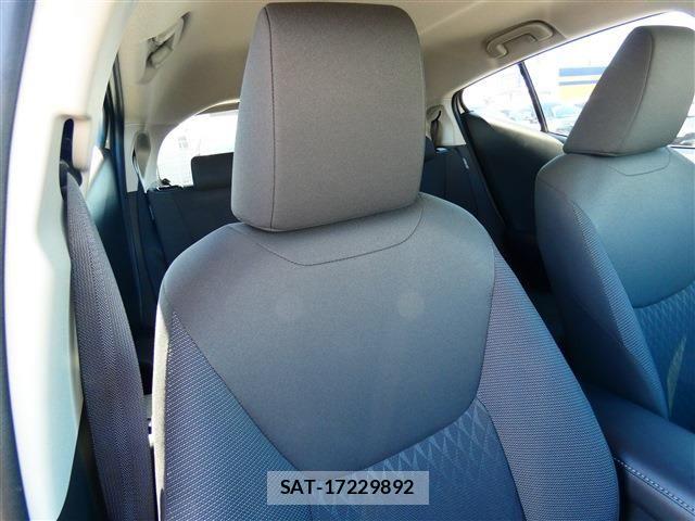 Toyota AQUA 2024-10 7325610-12