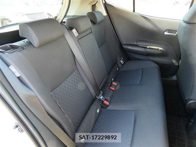 Toyota AQUA 2024-10 7325610-20