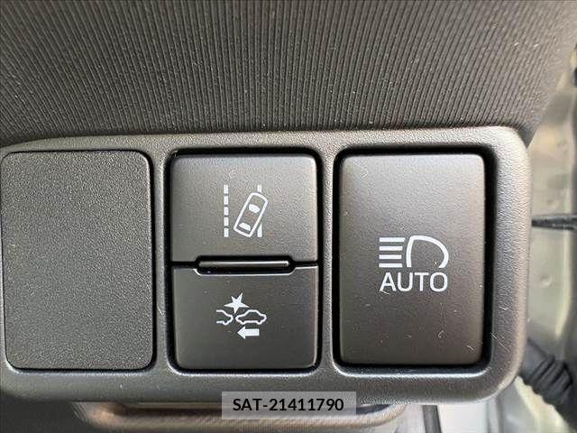 Toyota AQUA 2019-05 7325640-5