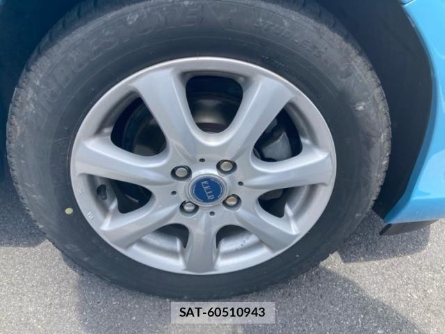Toyota AQUA 2014-11 7325680-9