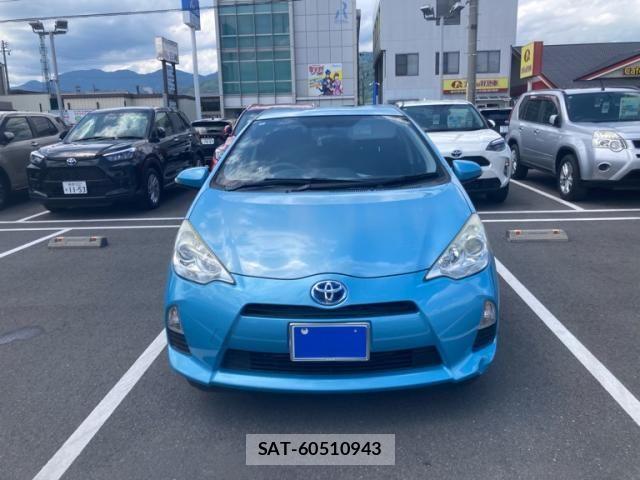 Toyota AQUA 2014-11 7325680-1