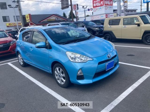 Toyota AQUA 2014-11 7325680-2