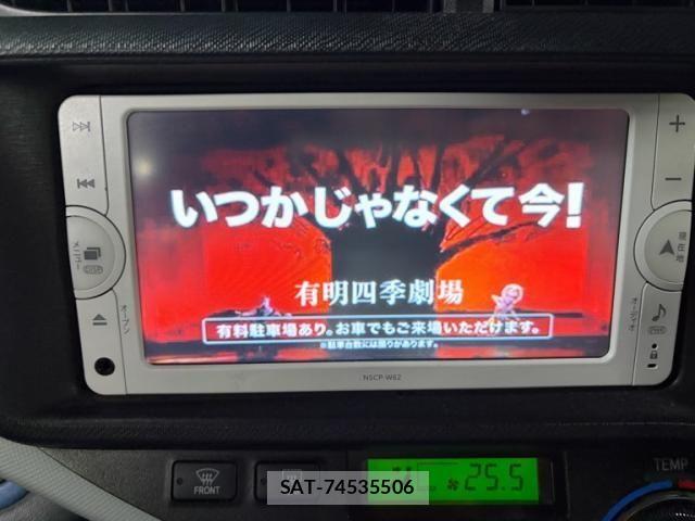 Toyota AQUA 2013-11 7325672-19