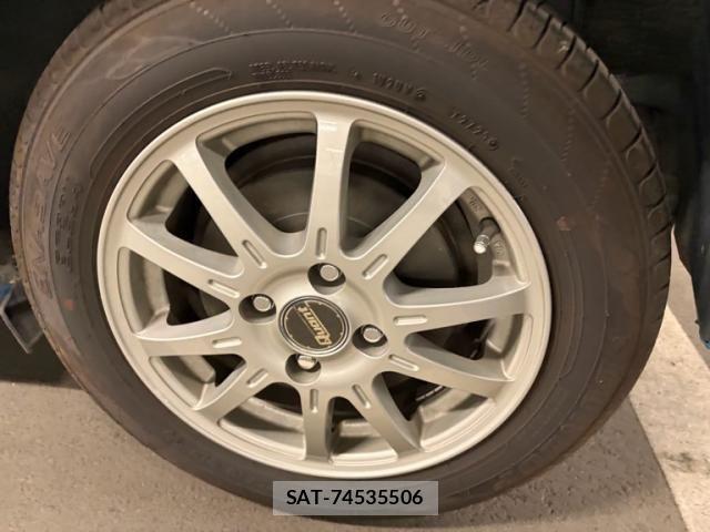 Toyota AQUA 2013-11 7325672-7