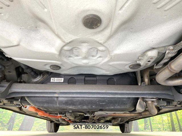 Toyota AQUA 2016-03 7325653-18