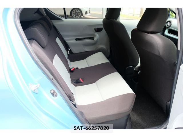 Toyota AQUA 2012-03 7325666-11