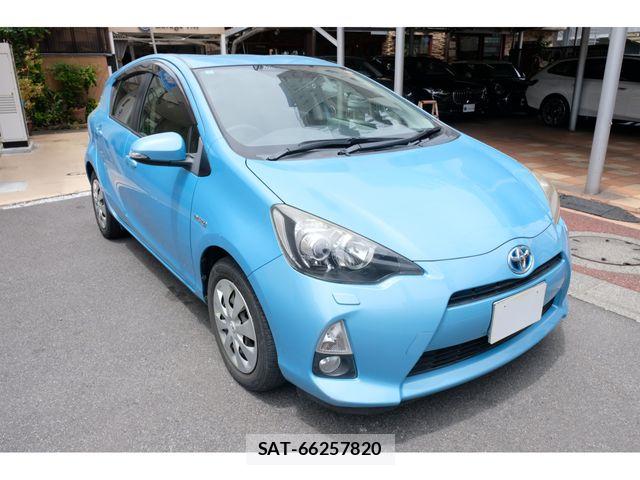 Toyota AQUA 2012-03 7325666-5