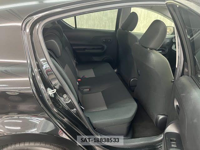 Toyota AQUA 2020-01 7325614-9