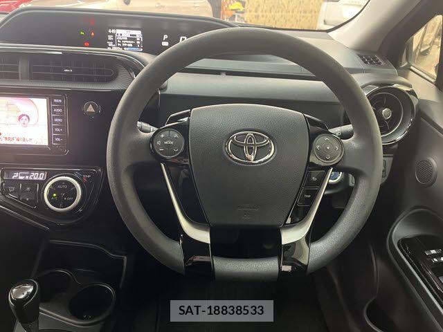 Toyota AQUA 2020-01 7325614-13