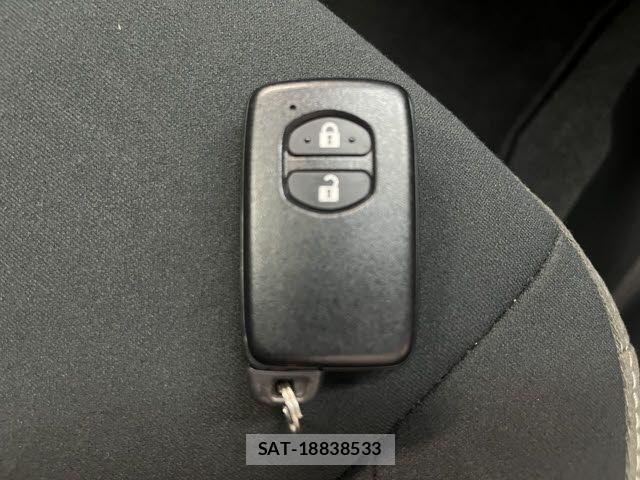 Toyota AQUA 2020-01 7325614-25