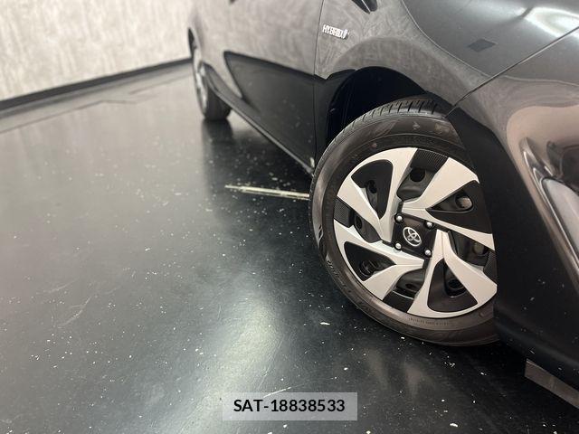 Toyota AQUA 2020-01 7325614-26