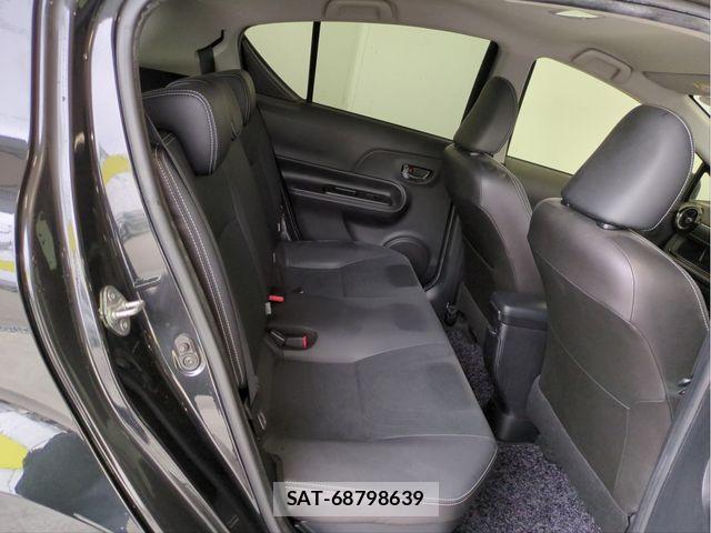 Toyota AQUA 2015-07 7325646-26