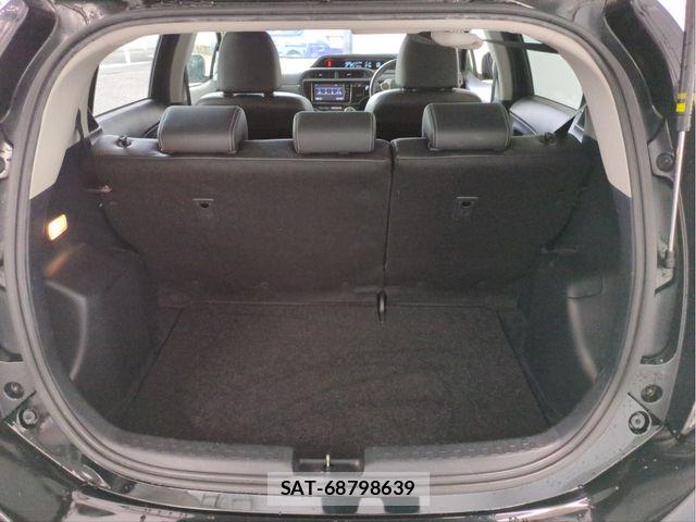 Toyota AQUA 2015-07 7325646-6