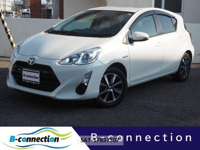 Toyota AQUA 2015-04 7325641-0
