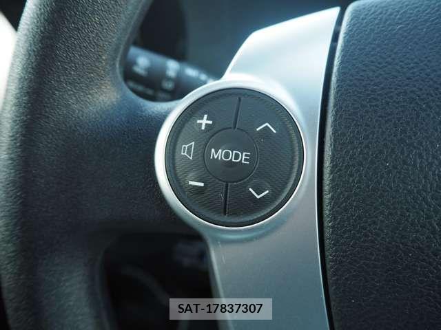 Toyota AQUA 2015-04 7325641-14