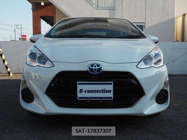 Toyota AQUA 2015-04 7325641-3