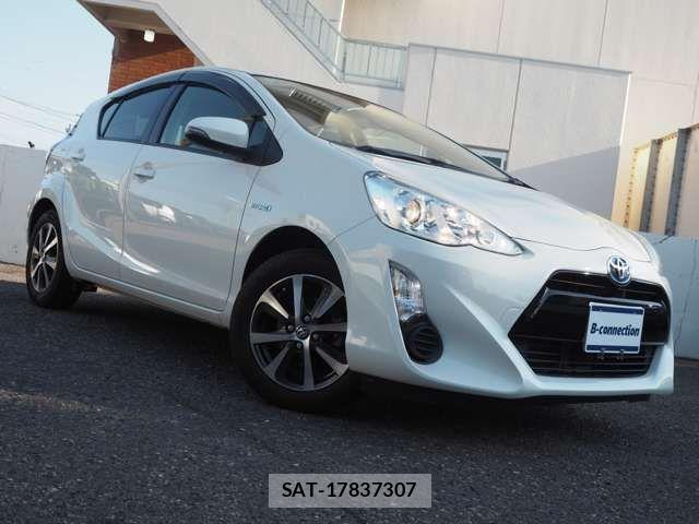 Toyota AQUA 2015-04 7325641-5