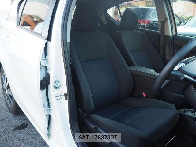 Toyota AQUA 2015-04 7325641-7